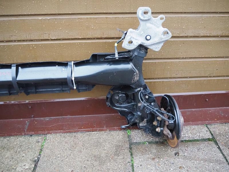 фото №3, Oś балка задня гальмівні диски renault talisman