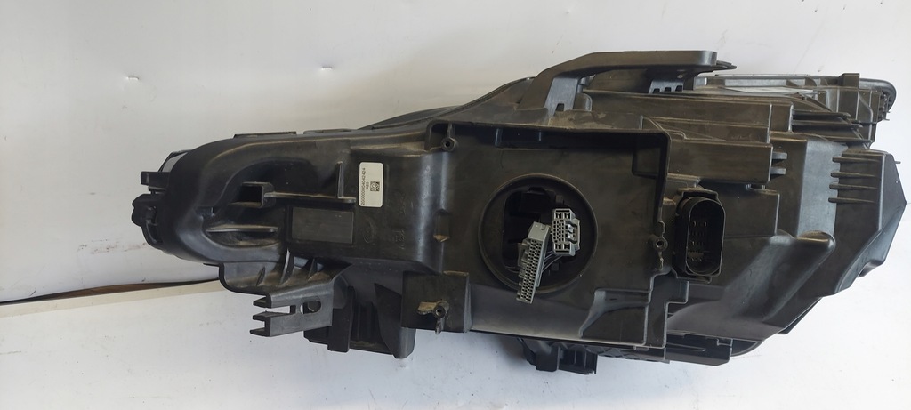 фото №10, Polestar 2 ii 20- лампа права передня правий перед 31698071 europa