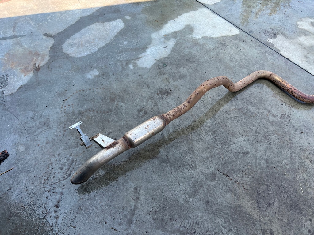 фото №4, Peugeot 308 ii t9 hb 1.6 bluehdi выхлоп гаситель