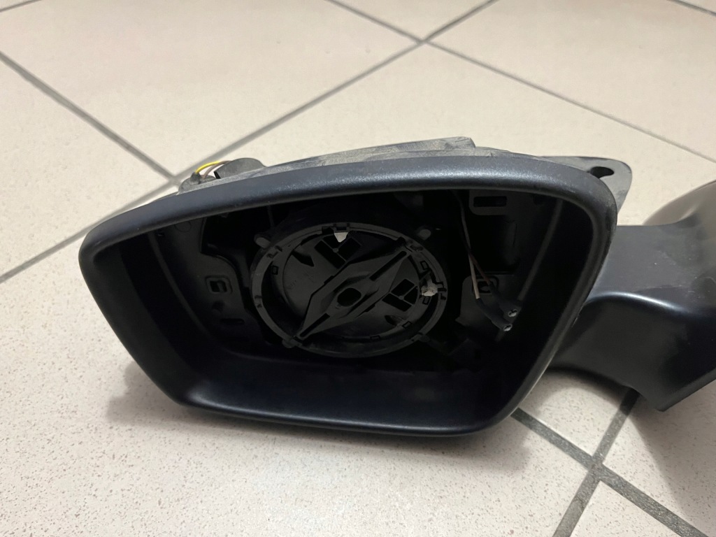 фото №2, Skoda rapid 5jb 8pin зеркало левая