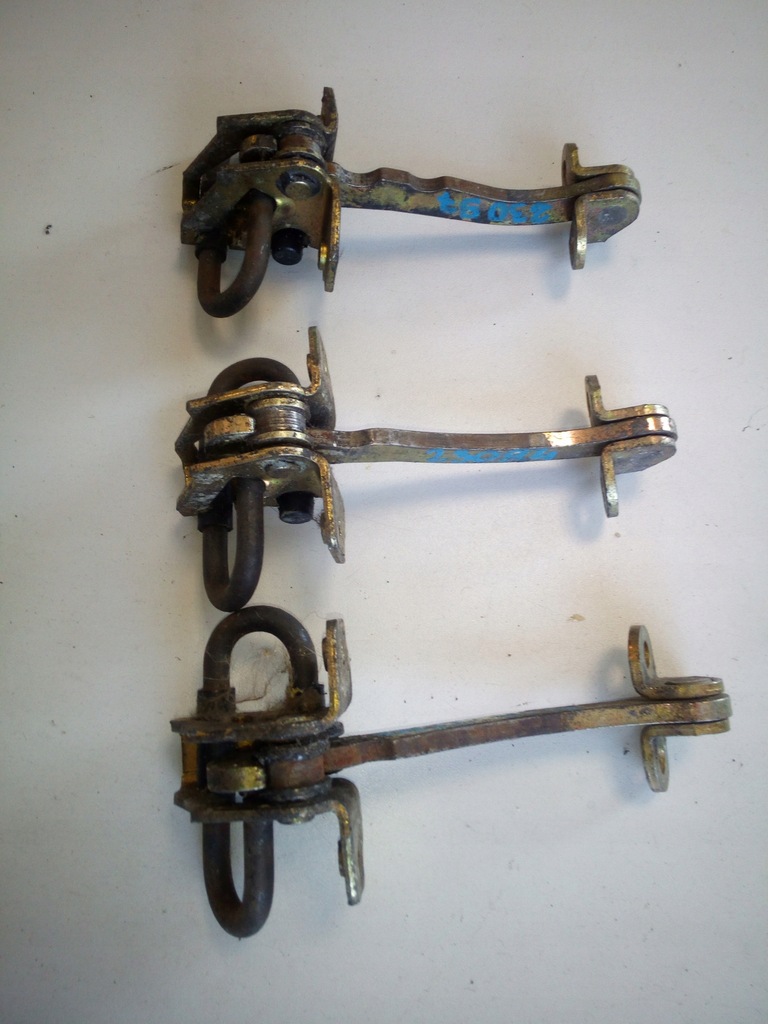 фото №1, Обмежувач двері alfa romeo 156