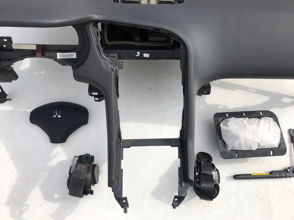 фото №5, Peugeot 5008 hud панель приладів панель приладів консоль подушки безпеки pas