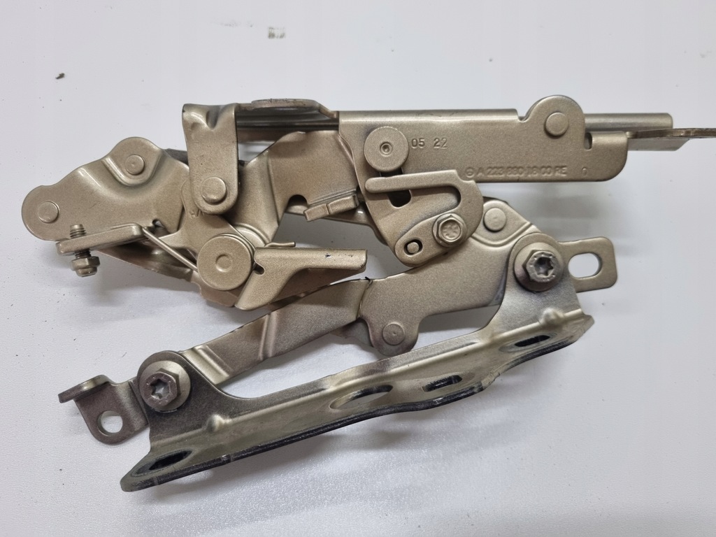 фото №1, Mercedes s klasa w223 maybach петля капот правий