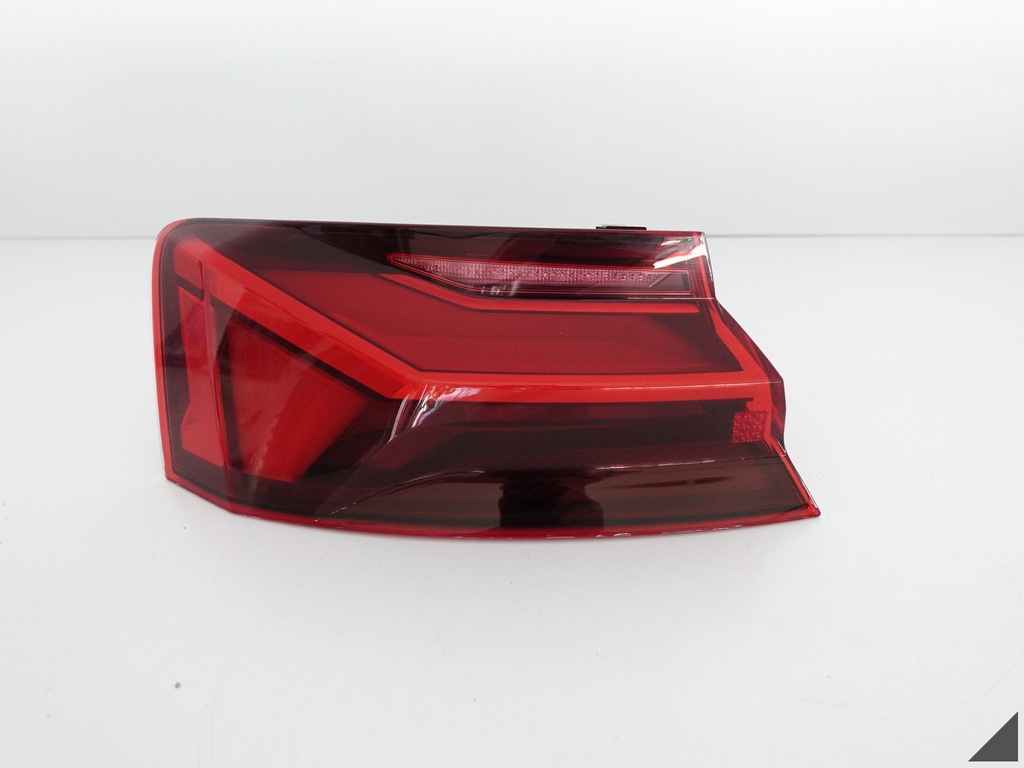 фото №1, Audi a5 s5 8w6 b9 lift 19- led basis лампа левая eu