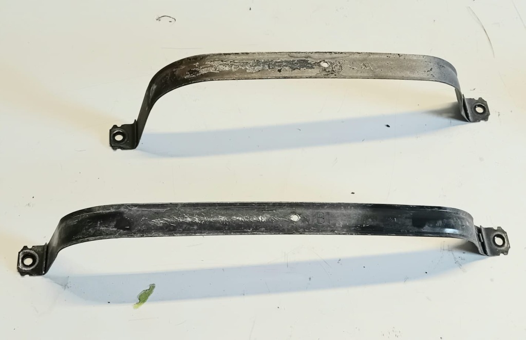 фото №1, Кронштейн бака opel corsa e