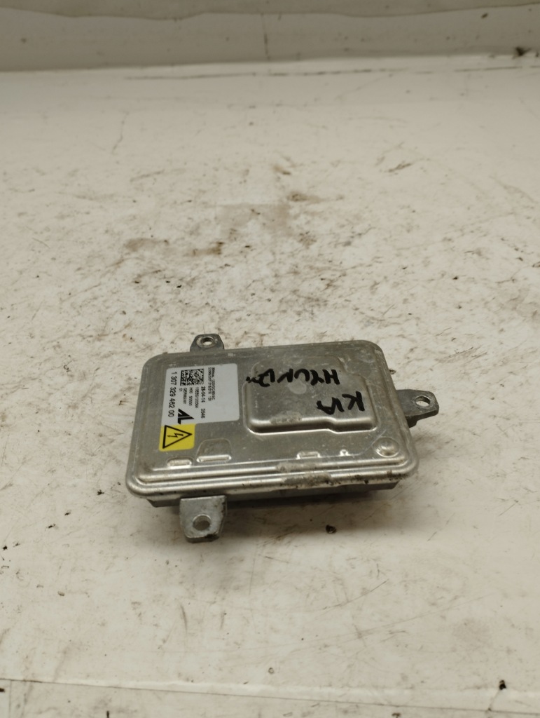 Kia hyundai преобразователь света ксенон 130732946200 в Украине