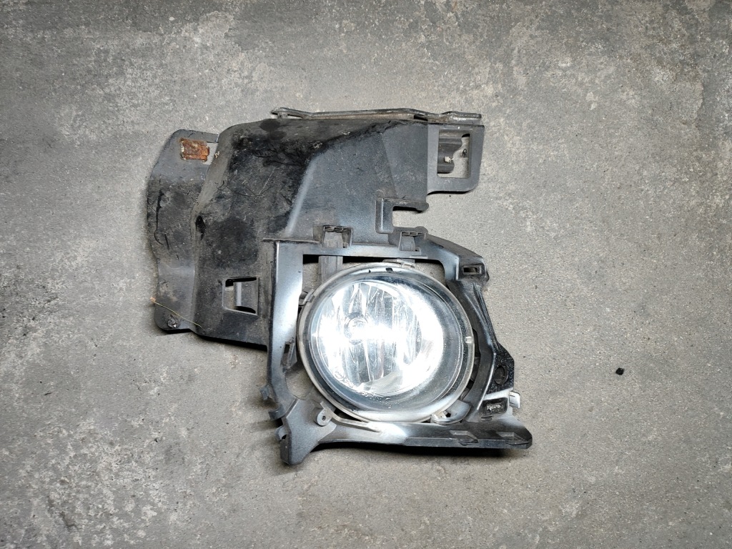 фото №1, Bmw 1 f20 f21 противотуманная фара кронштейн левая 7272579