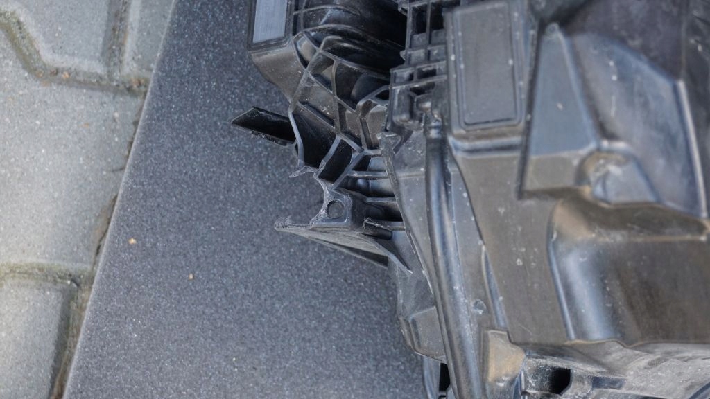 фото №5, Volvo polestar 2 - ліва передня лампа led