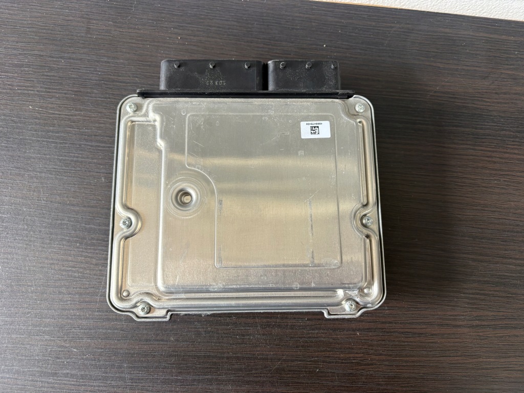 Bmw/mini блок керування двигуна 8598759-01 в Україні