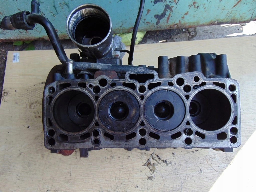 фото №10, Блок двигуна dół kompletny wał audi bre 2.0 tdi