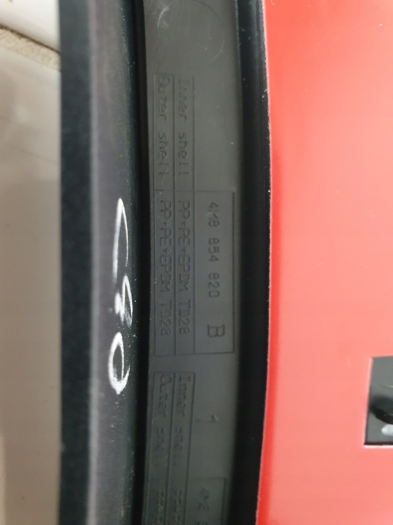 фото №5, Audi q8 4m8 молдинг крыла правый задняя