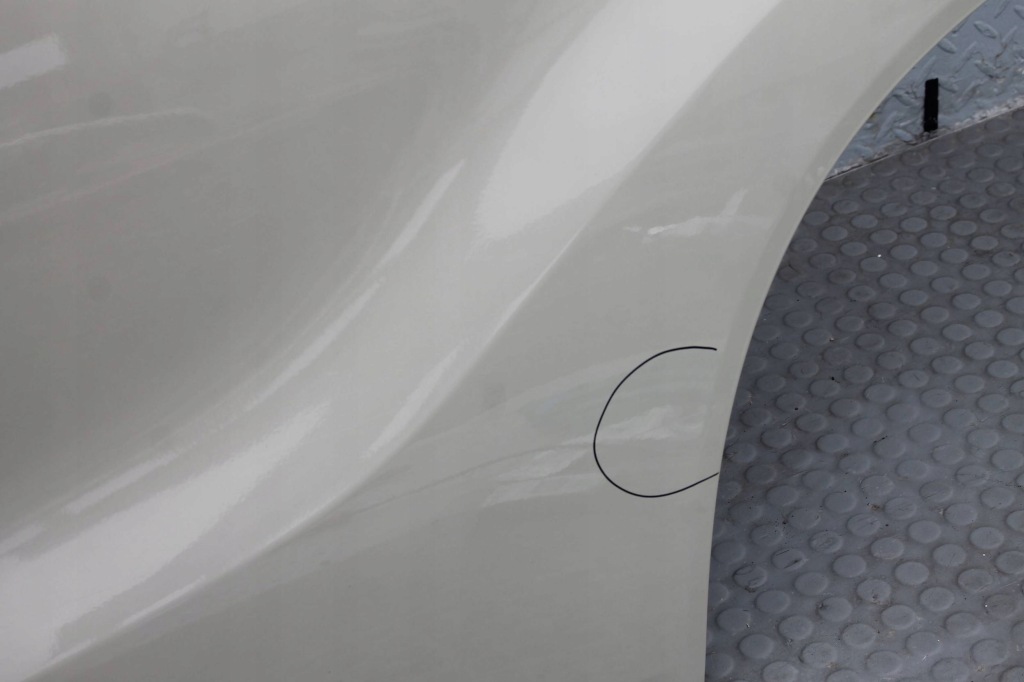 Дверь левая задние левый задний  suzuki vitara 2 3 15- a9n c51 zqq в Украине