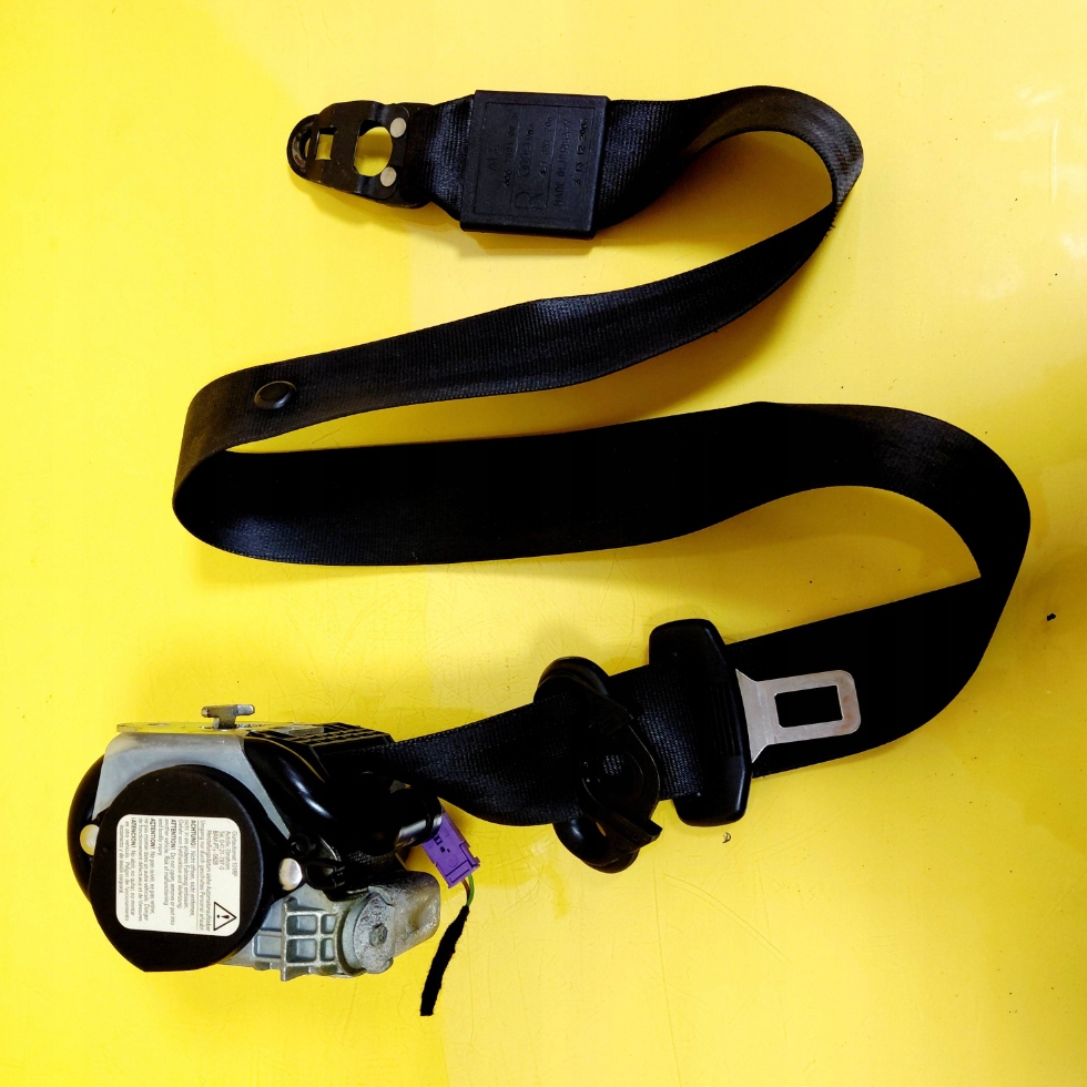 Ремінь безпеки правий перед audi q7 4l 605780100a nr1654 Недорого