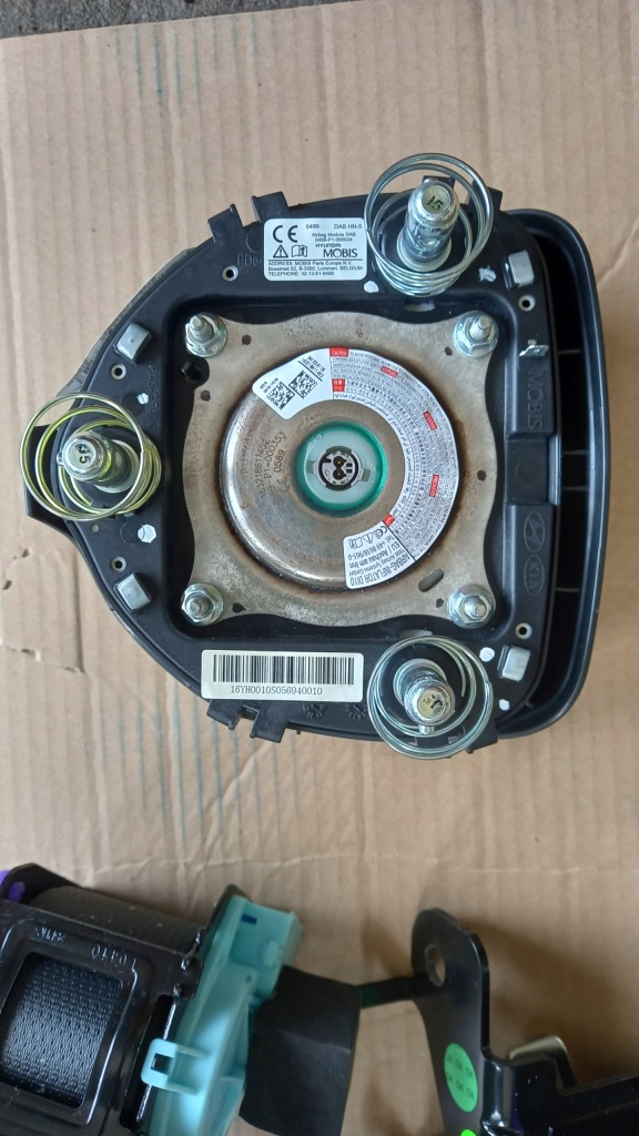 фото №7, Hyundai i30n i30 n консоль приборная панель приборная pulpit подушка подушка безопасности ремни uk