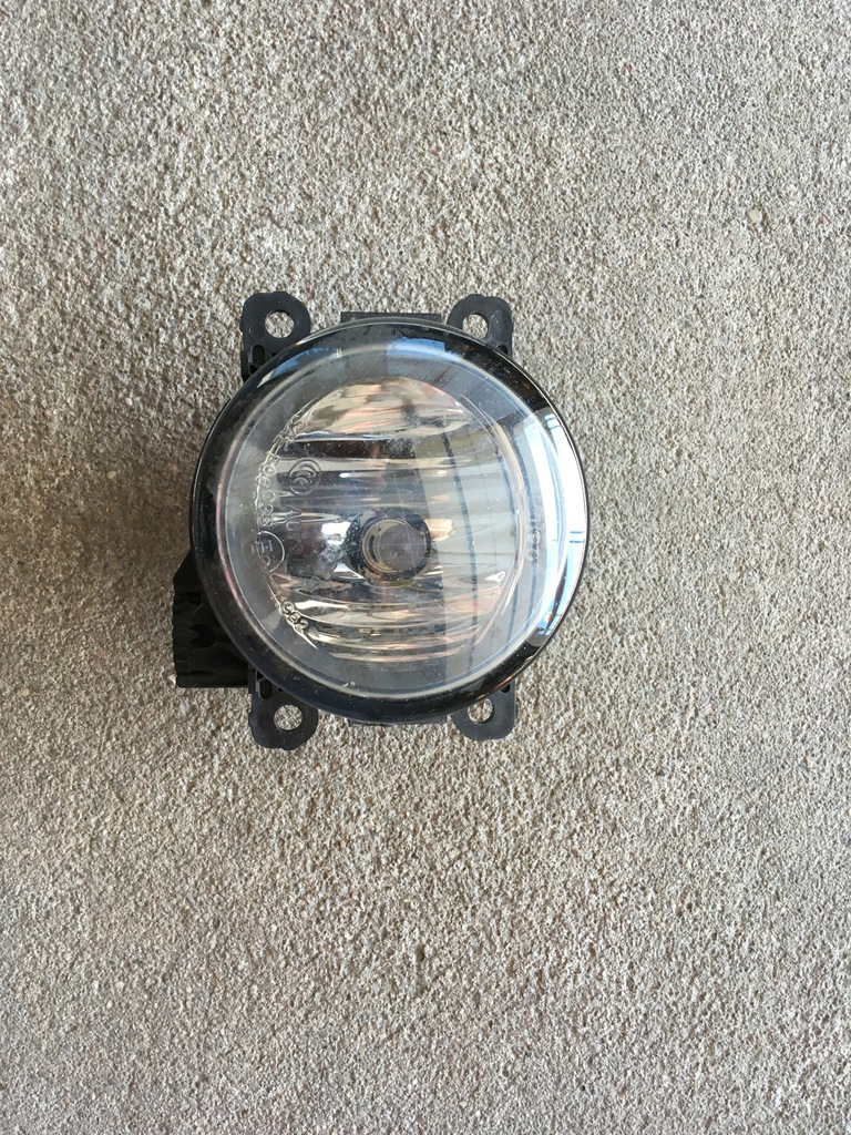 фото №1, Протитуманна фара правий renault 261503971r