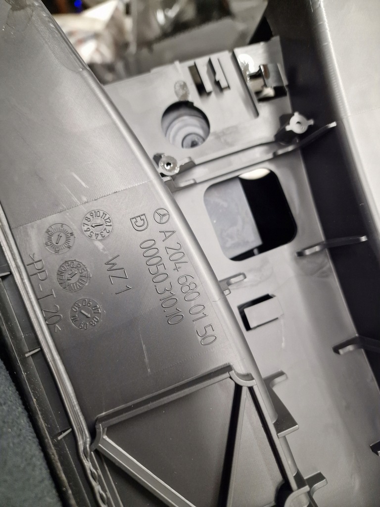 фото №8, Тунель середній підлокітник mercedes a2046800150