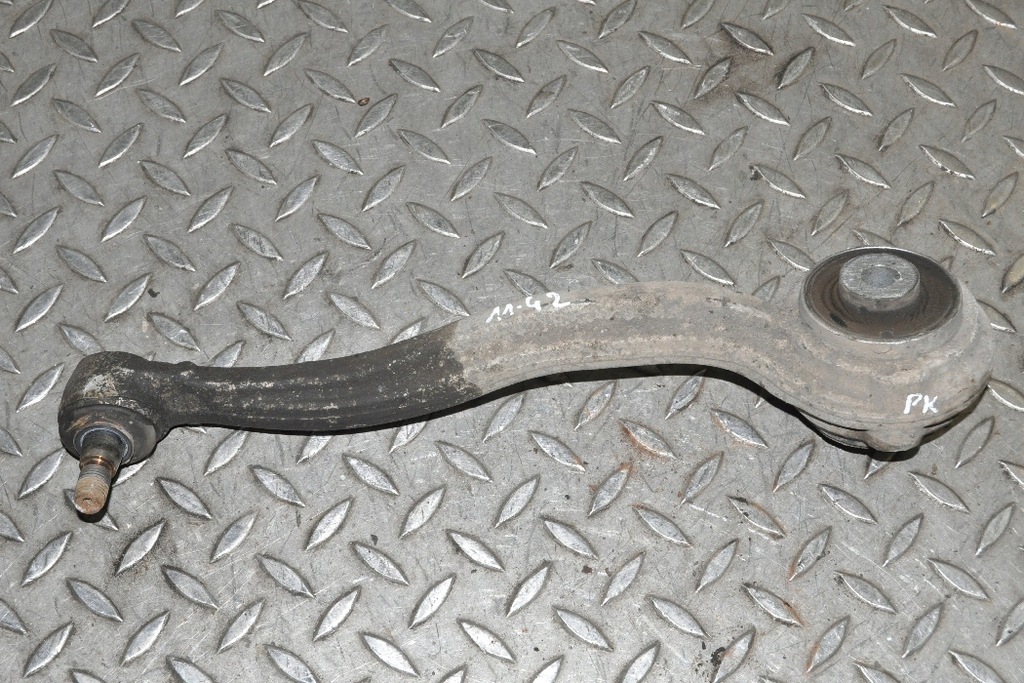 фото №1, Mercedes r172 slk250 2011 rhd передний левый рычаг