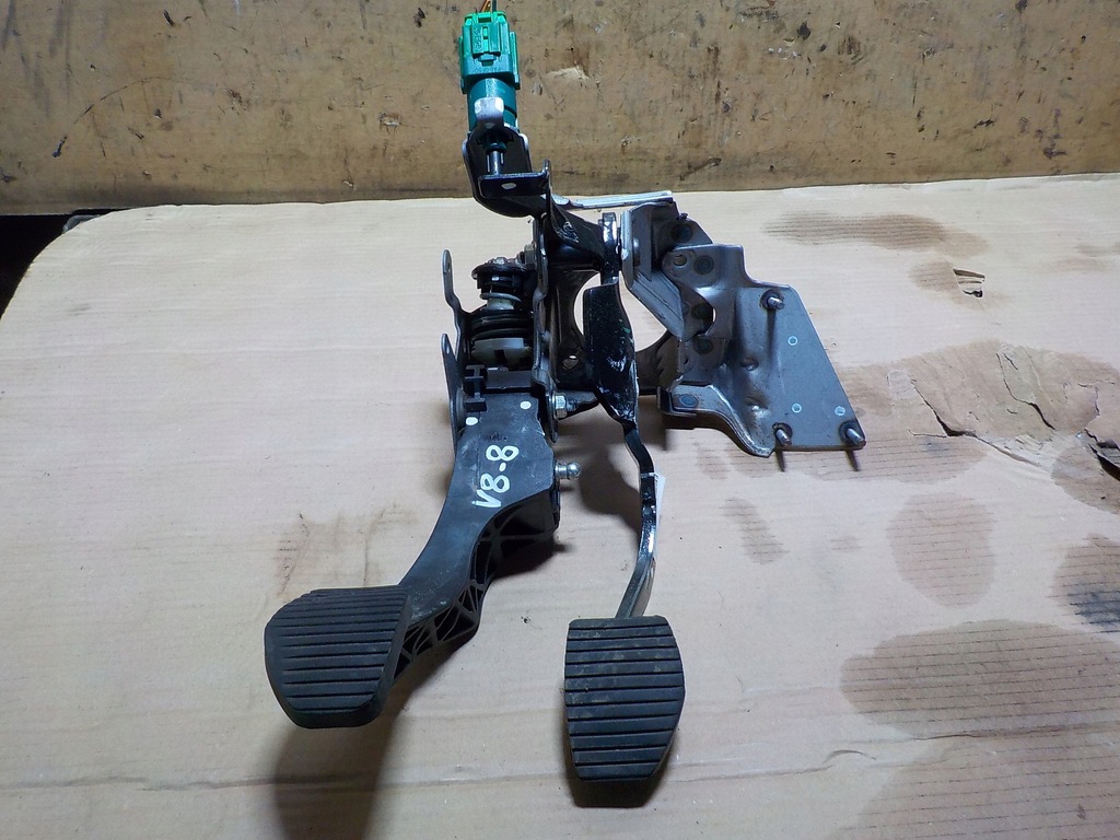 фото №6, Педалі зчеплення гальма peugeot 3008 1.6 ehdi`