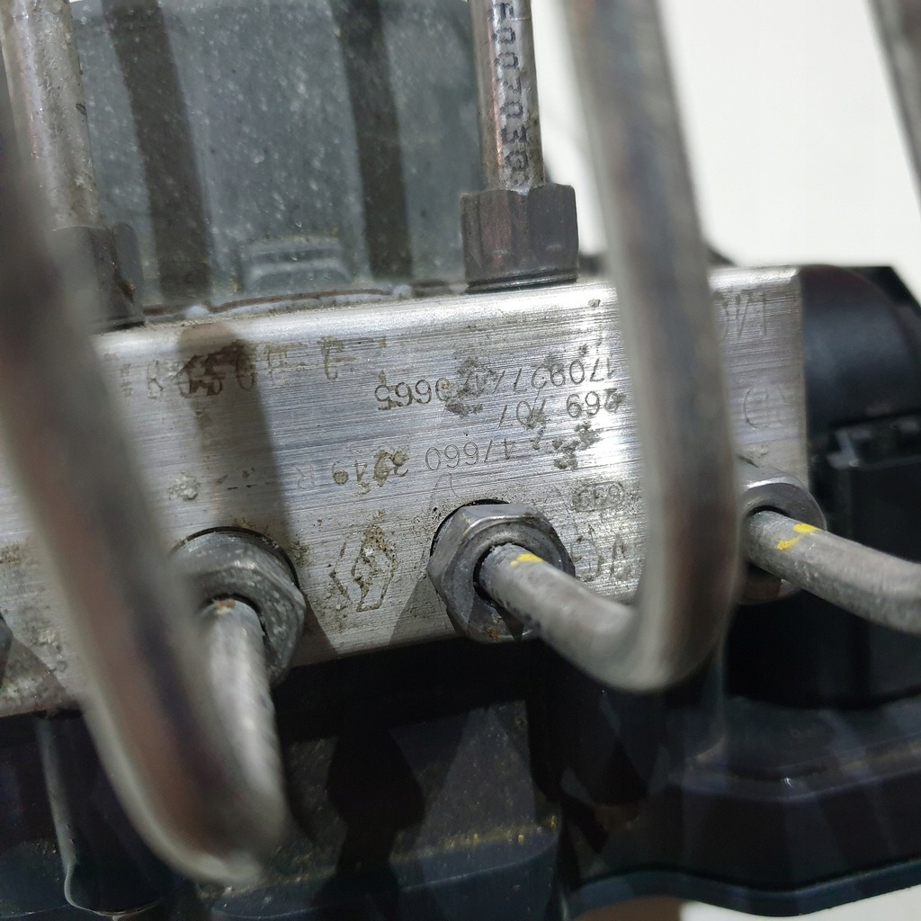 фото №6, Насос abs 476603249r dacia sandero ii 0.9 1.2tce