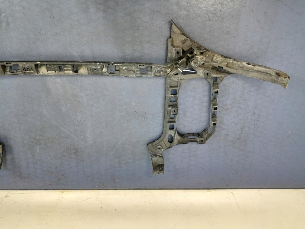 фото №5, Vw passat cc крепления направляющая бампера задняя kpl