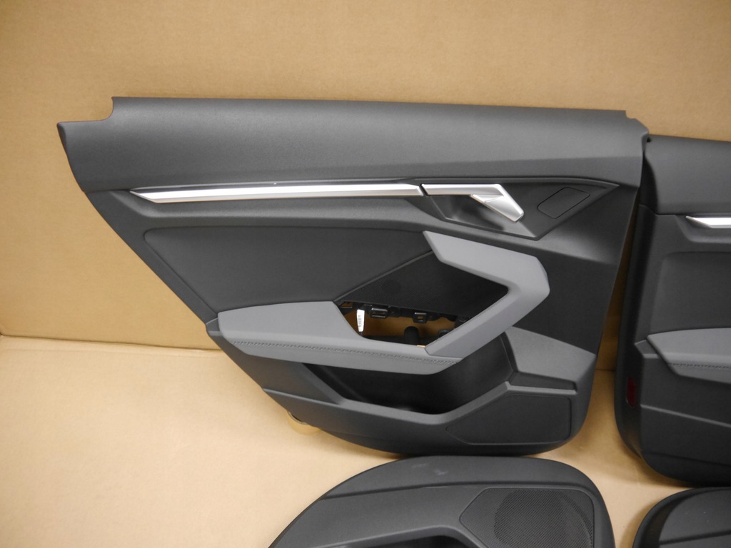 фото №14, Audi a3 8y сиденья кожа обивка s-line