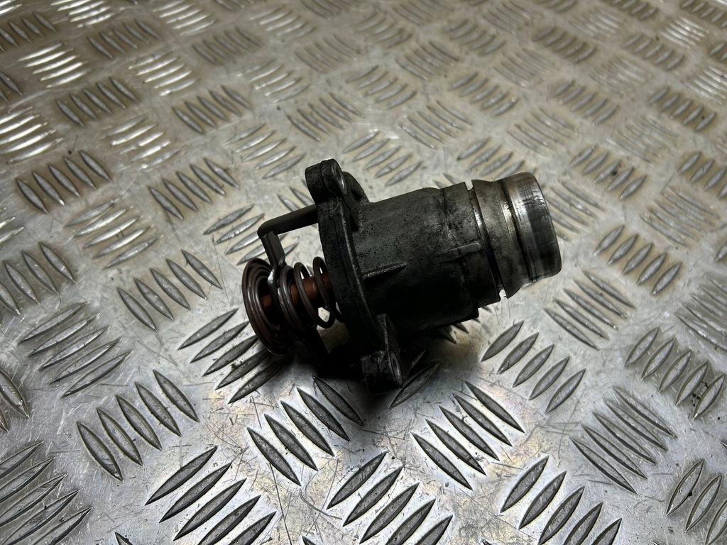 фото №1, Термостат bmw 6 f06 650i n63 v8 2013 7586885