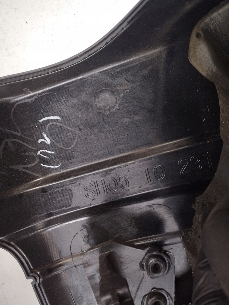 фото №9, Mazda 6 gj корпус кришка верхній двигуна skayactiv-d sh0510231