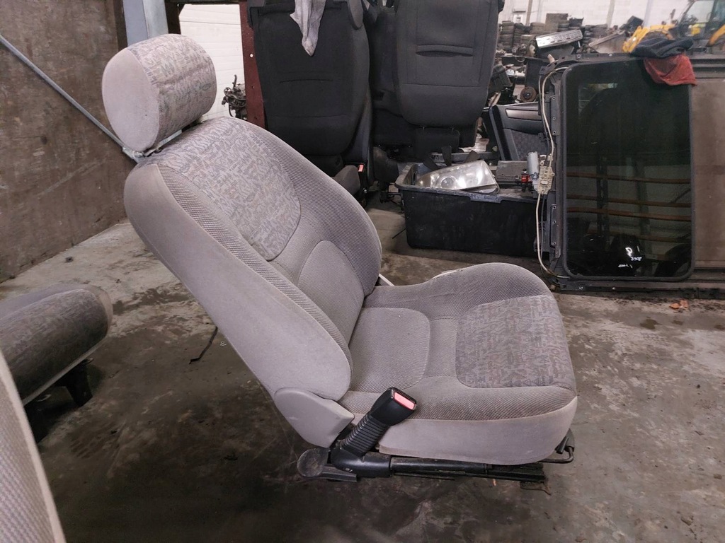 фото №15, Сиденья комплект левый правый заднее сиденье задняя freelander i