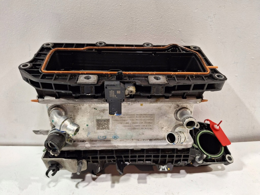 Купити Колектор впускний  140016552r renault austral 1.2 e-tech