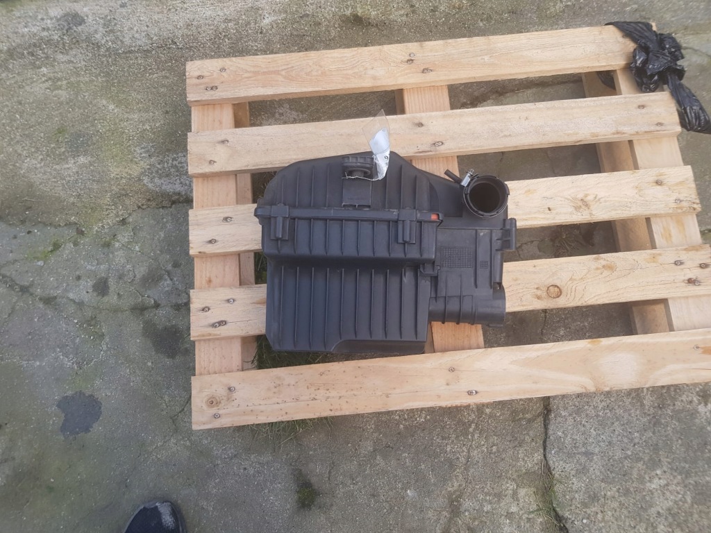 фото №1, Корпус фильтра воздуха citroen c4 caktus