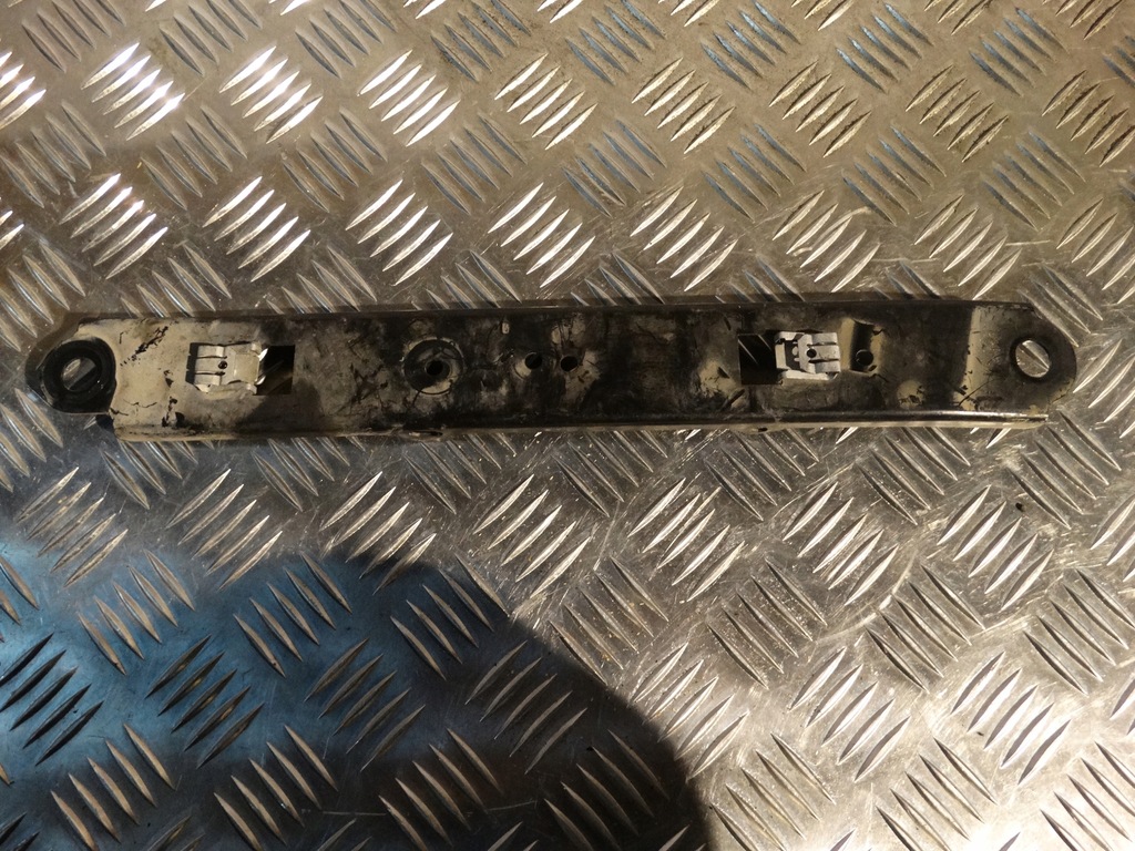 фото №1, Idealne кронштейн ліва porsche panamera 971 1