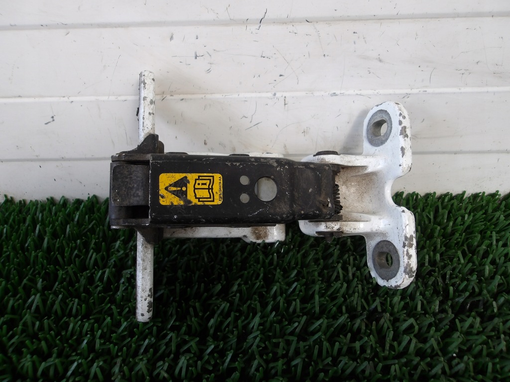 фото №1, Transit courier mk2 14- петля двері задній правий