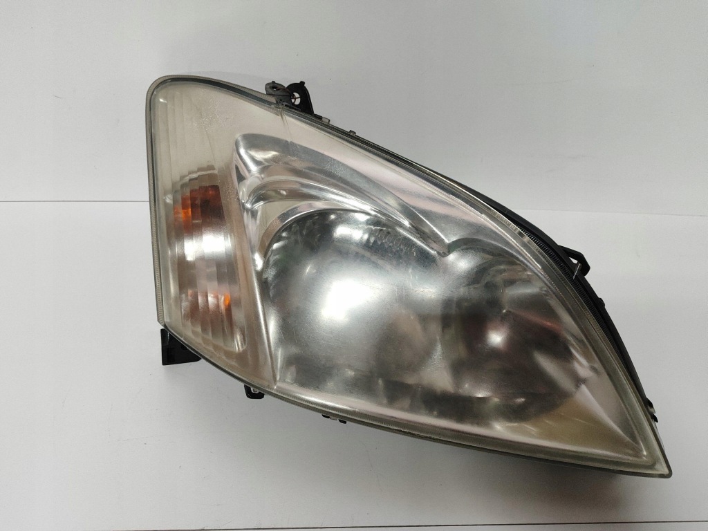 фото №1, Corolla e12 hb фара правий лампа права h7 eu 81110-02150-00