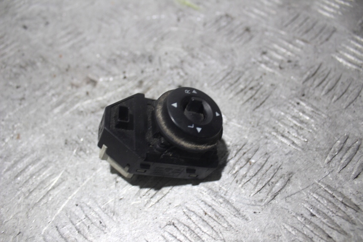 фото №1, Панель керування дзеркал kia ceed i