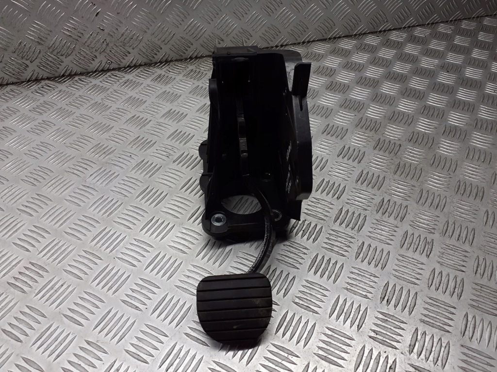 фото №1, Педаль гальма renault laguna iii 2.0 dci 465010003r