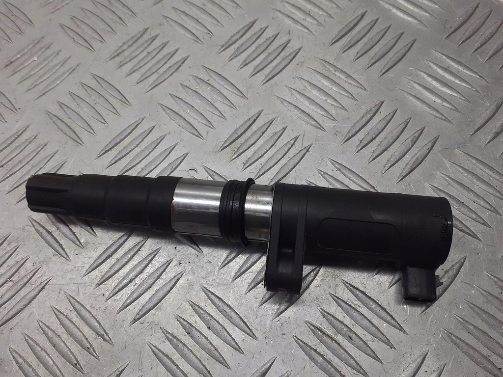 фото №3, Катушка зажигания renault clio iii 1.6 8200765882