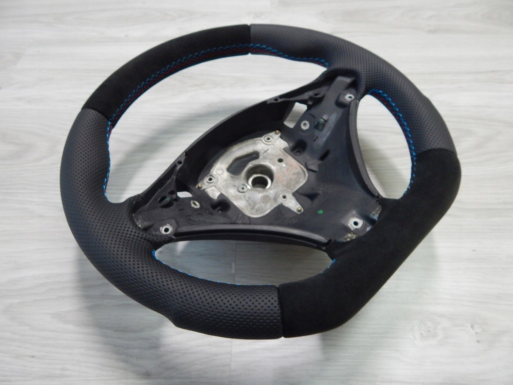 фото №8, Bmw x5 x6 e70 e71 воздуховод nowa кожа sport alcantara pod лепестки переключения