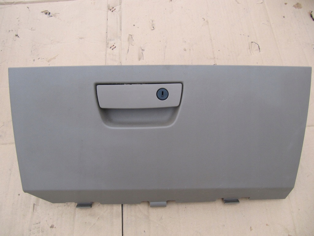 фото №10, Chrysler town country 11- бардачок w панель консоль пасажира grand caravan