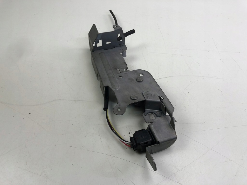 фото №8, Toyota auris ii 1.6 d4d клапан вакуумa 8509323-02