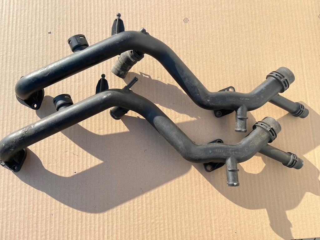 фото №1, Audi шланг труба wody 06e121045e