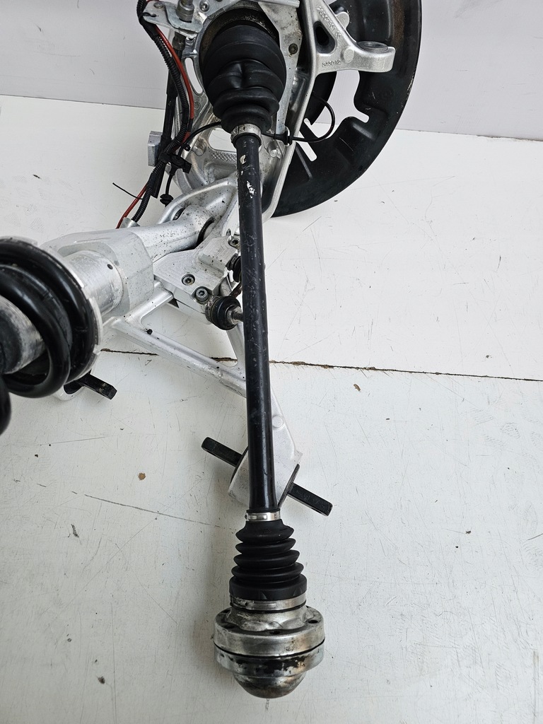 фото №8, Ferrari поворотний кулак підвіска лівий перед 343012.