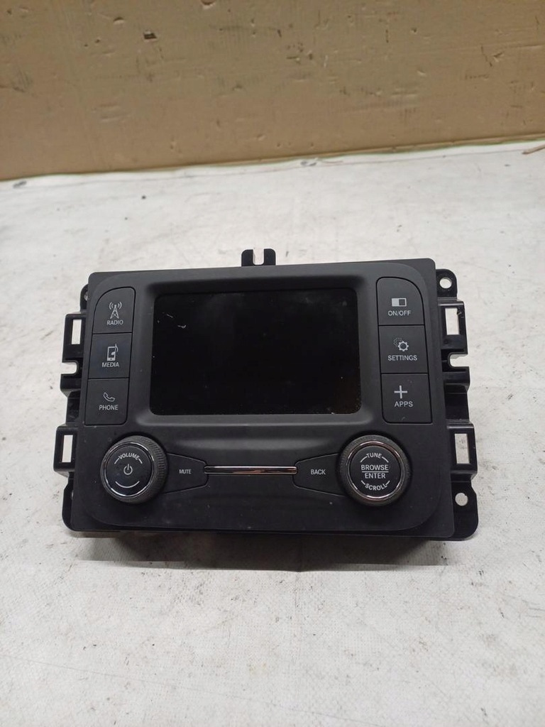 фото №1, Радио jeep renegade 07357165490