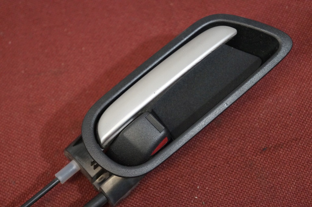 фото №8, Замок дверь правый задняя 5pin mazda 3 bl 09-13r