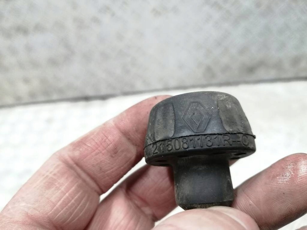 фото №2, Подушка кронштейн радиатора renault clio iv 215081131r