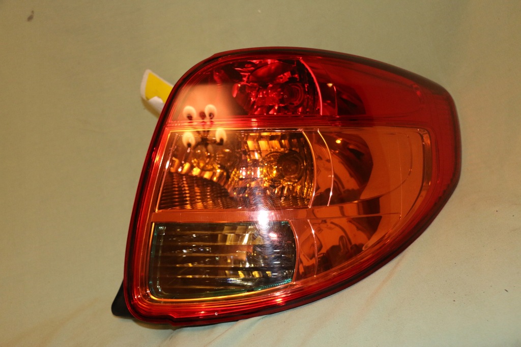 фото №8, Fiat sedici suzuki sx4 лампа правая задняя org ładna 220-16684 22016684 золотая