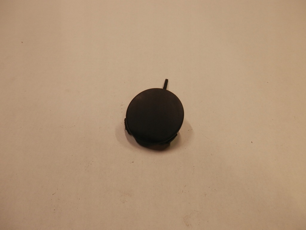 фото №1, Peugeot 207 заглушка бампера фаркоп передня перед