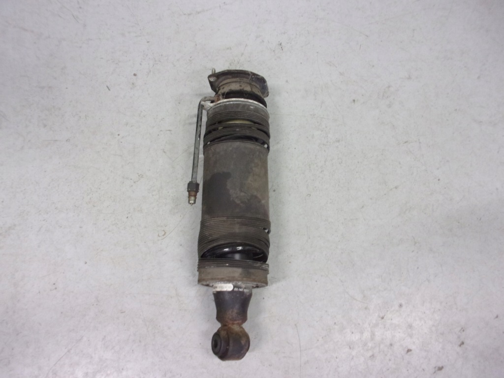 Купити Mercedes r230 sl 5,5 amg амортизатор задній лівий a2303204713