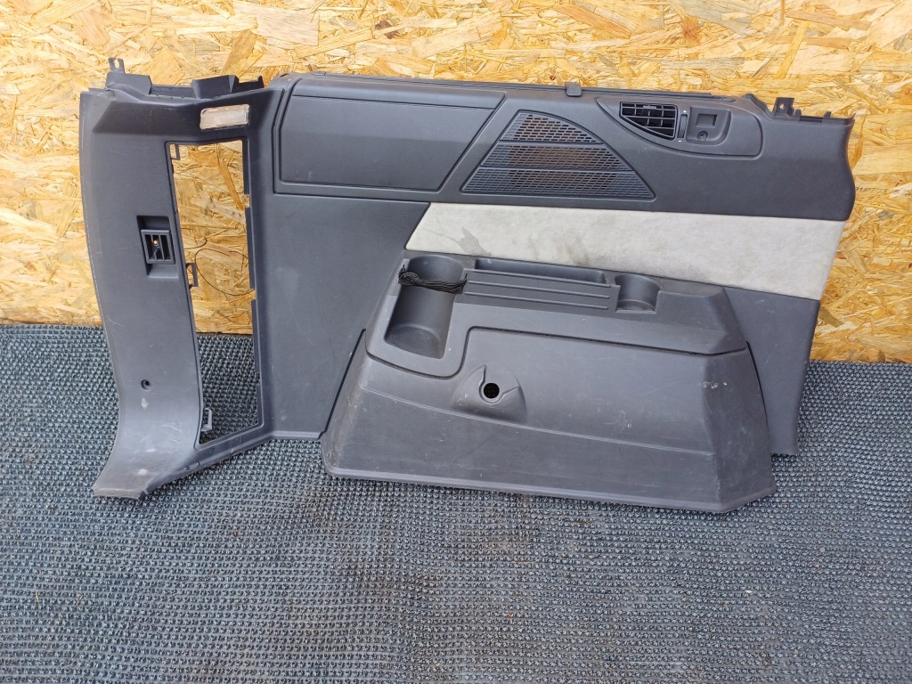 фото №1, Citroen c8 peugeot 807 оббивка обшивка багажника лівий задня