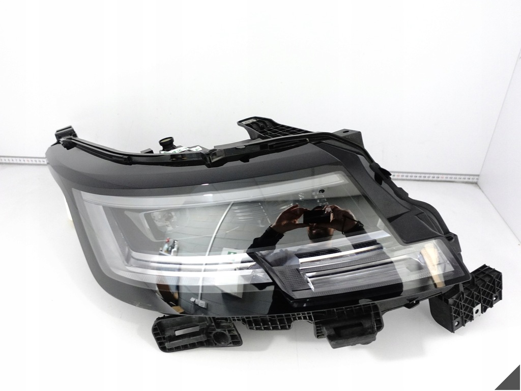 фото №1, Land rover range rover v l460 22- лампа full led правая перед europa