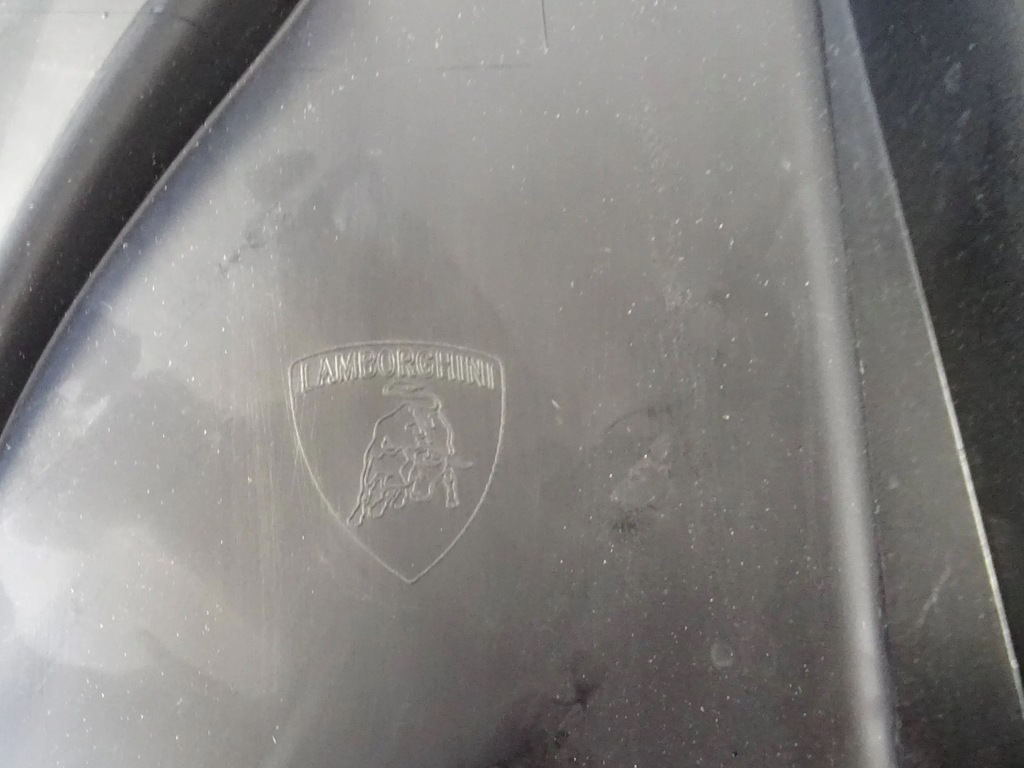 фото №8, Диффузор w бампер задний lamborghini aventador